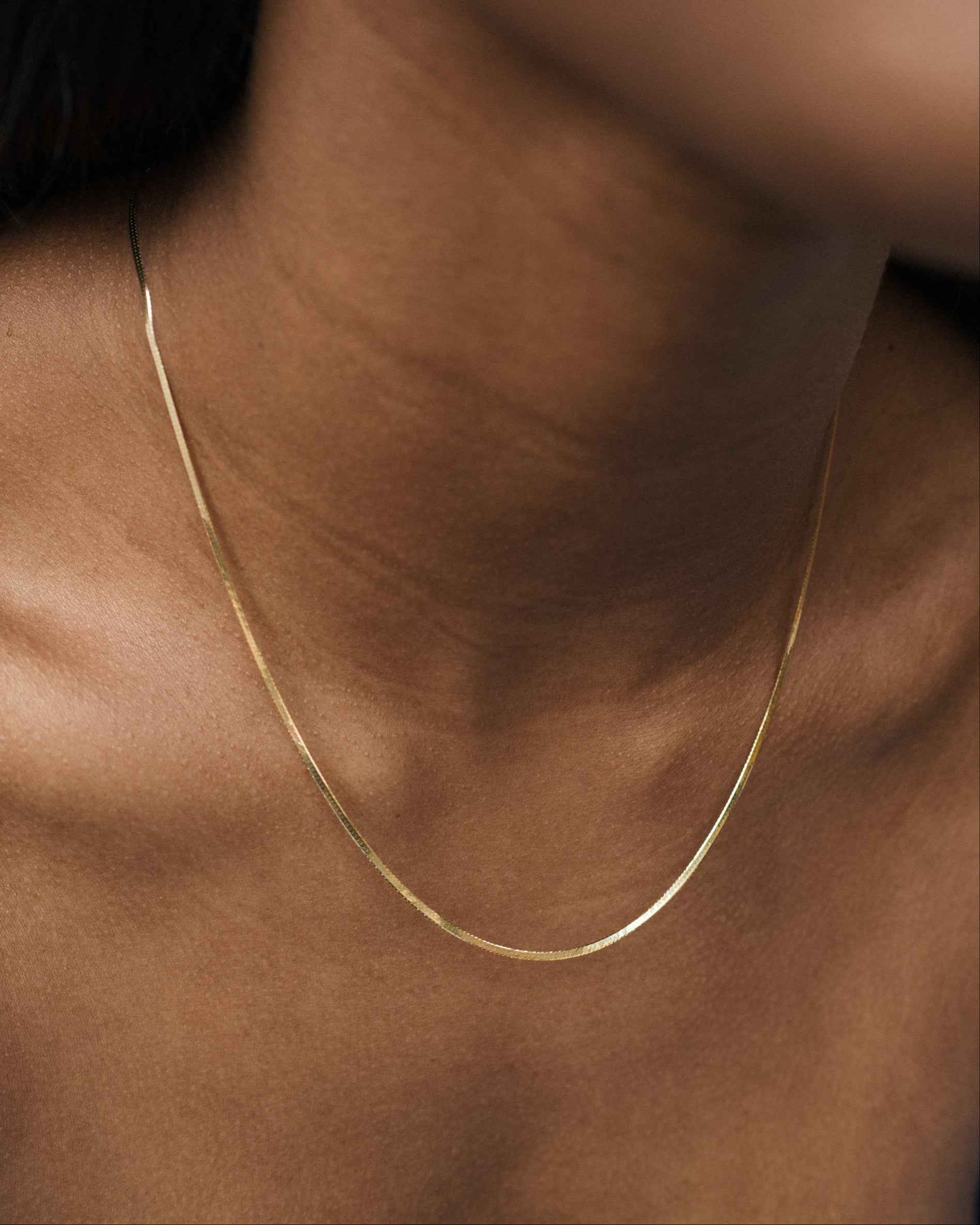 14k Caitlin Slim Herringbone Chain - Image 2