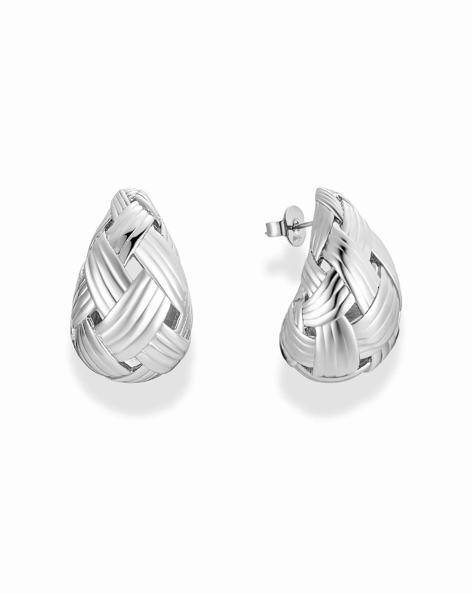 Dolly Teardrop Studs
