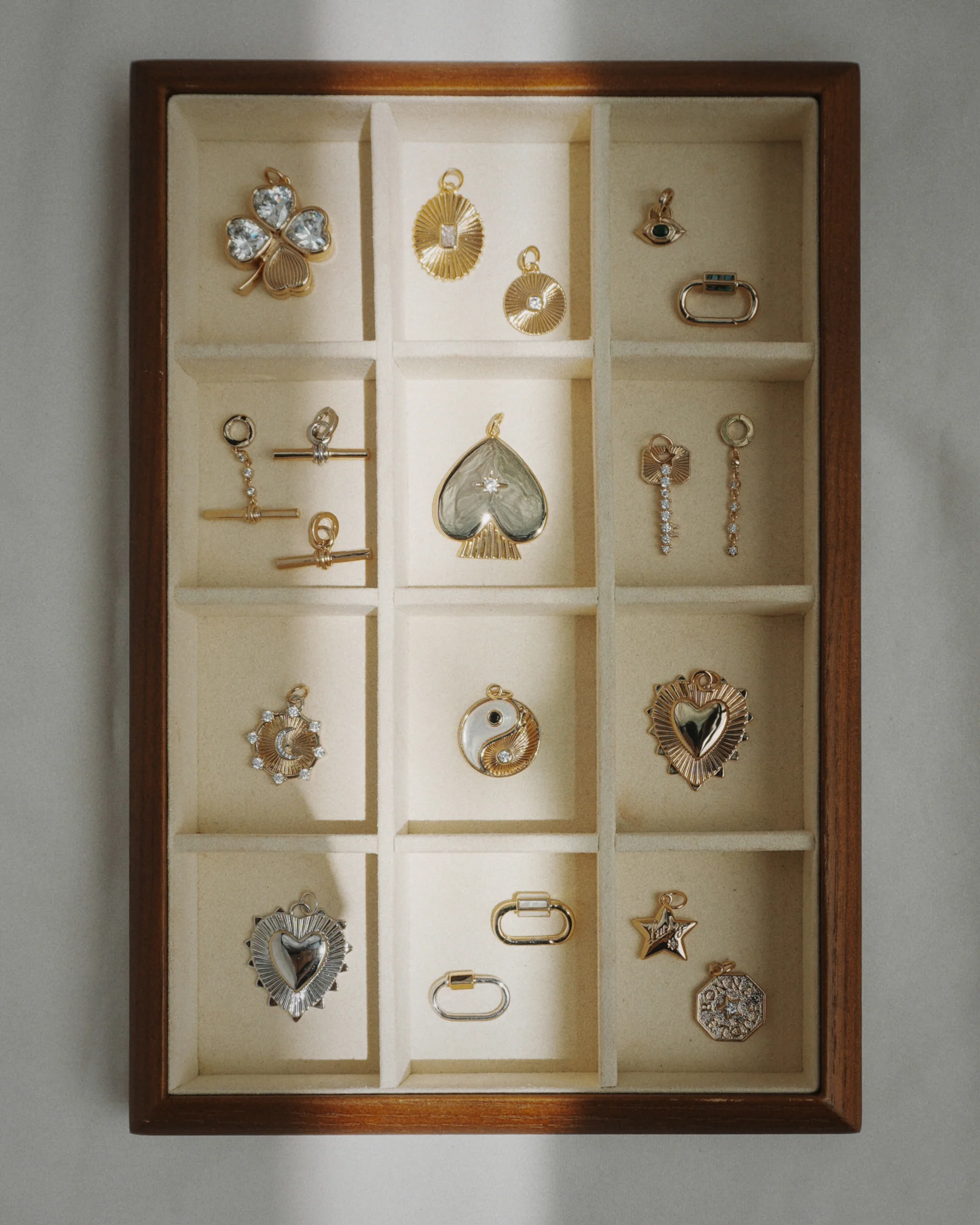 Elliot Toggle Charm - Image 4
