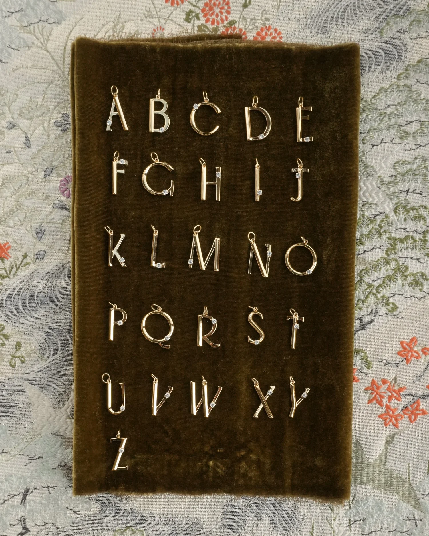 Eloise Letter Charm - Image 5