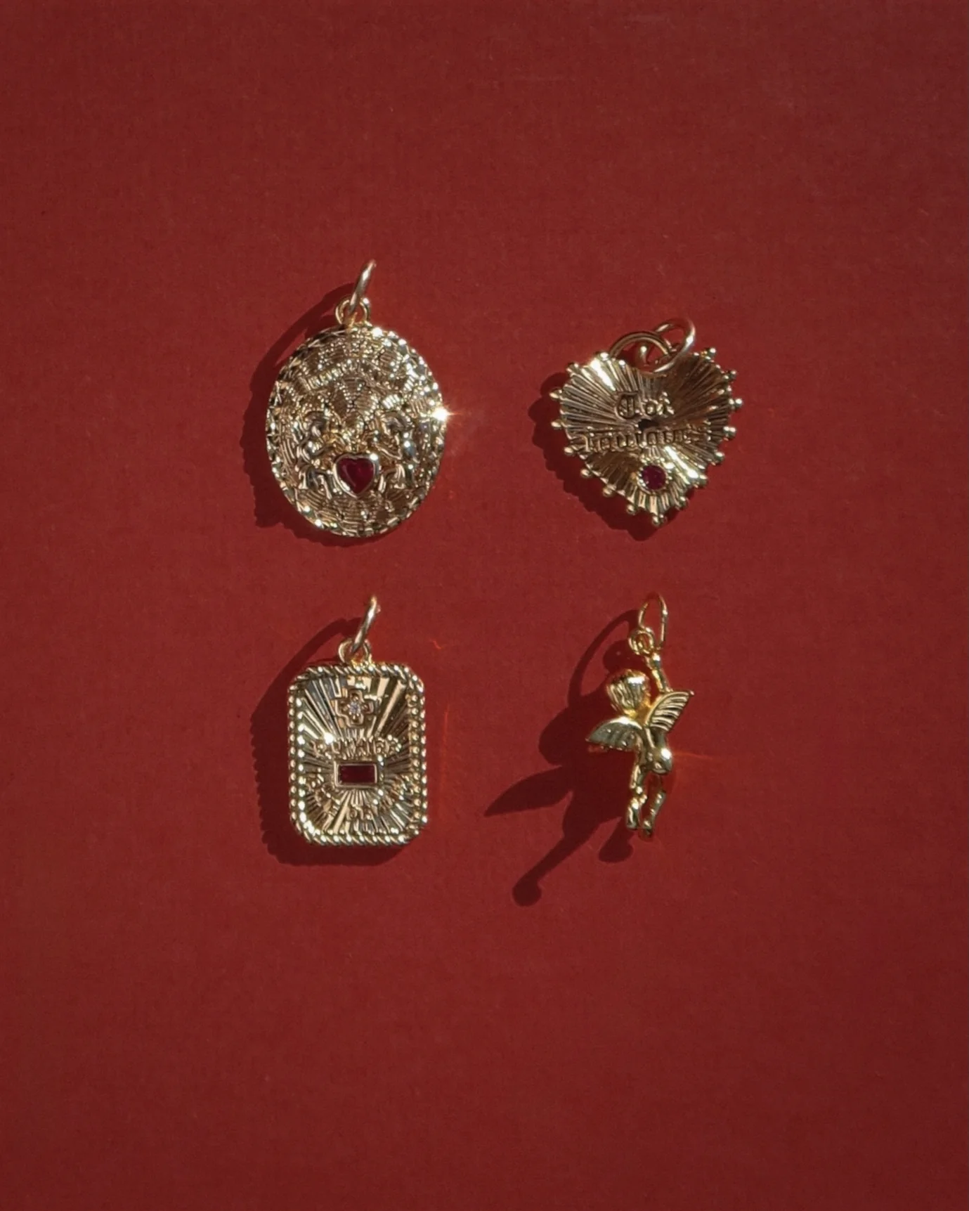 Manon French Love Charm - Image 4