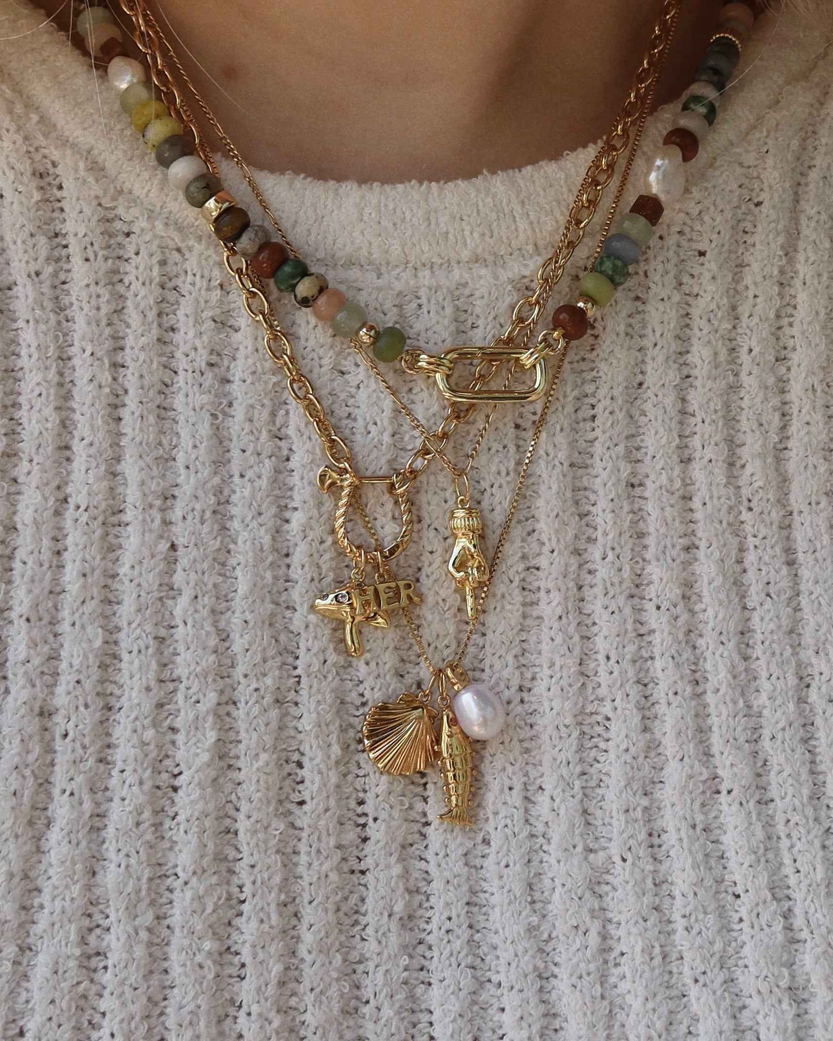 Maggie Box Chain Necklace - Image 4
