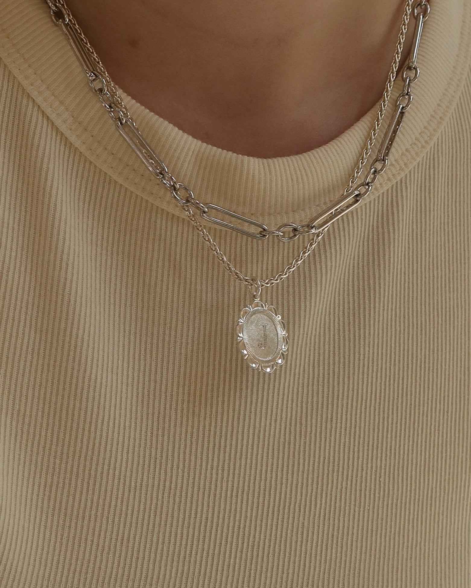Padma Engravable Charm - Image 3