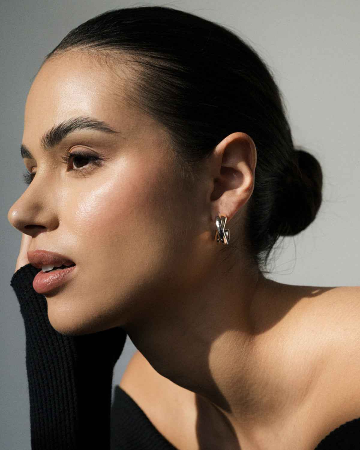 Sullivan Two-Toned Hoops - Image 2